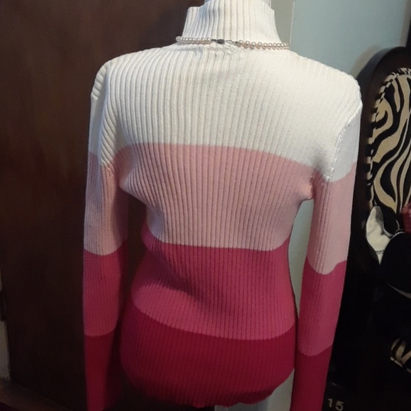 Pink Colorblock Sweater, size M - Picture 2 of 3